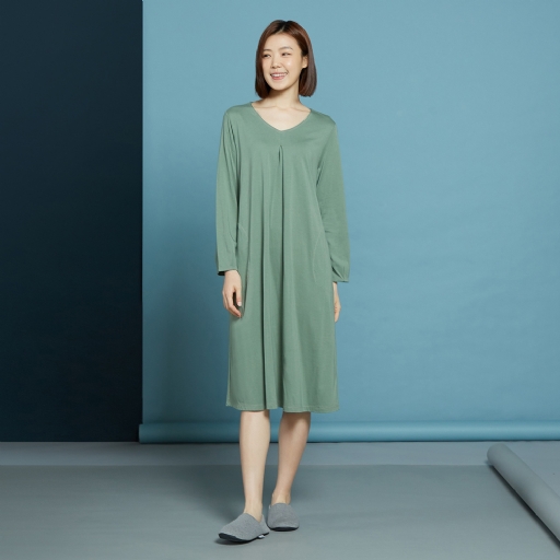 【暖薑纖維】素面長袖洋裝-高地綠