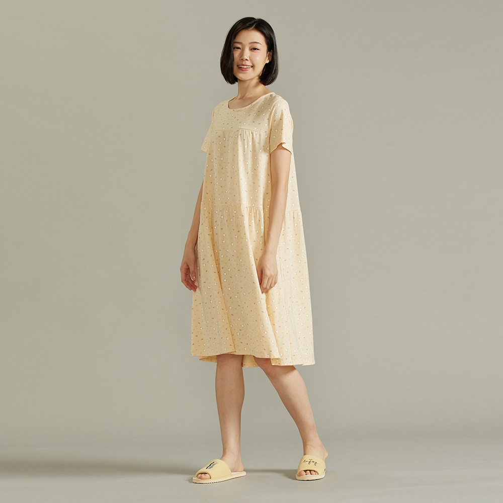 【竹纖維】清新小花短袖洋裝-金合歡黃產品圖