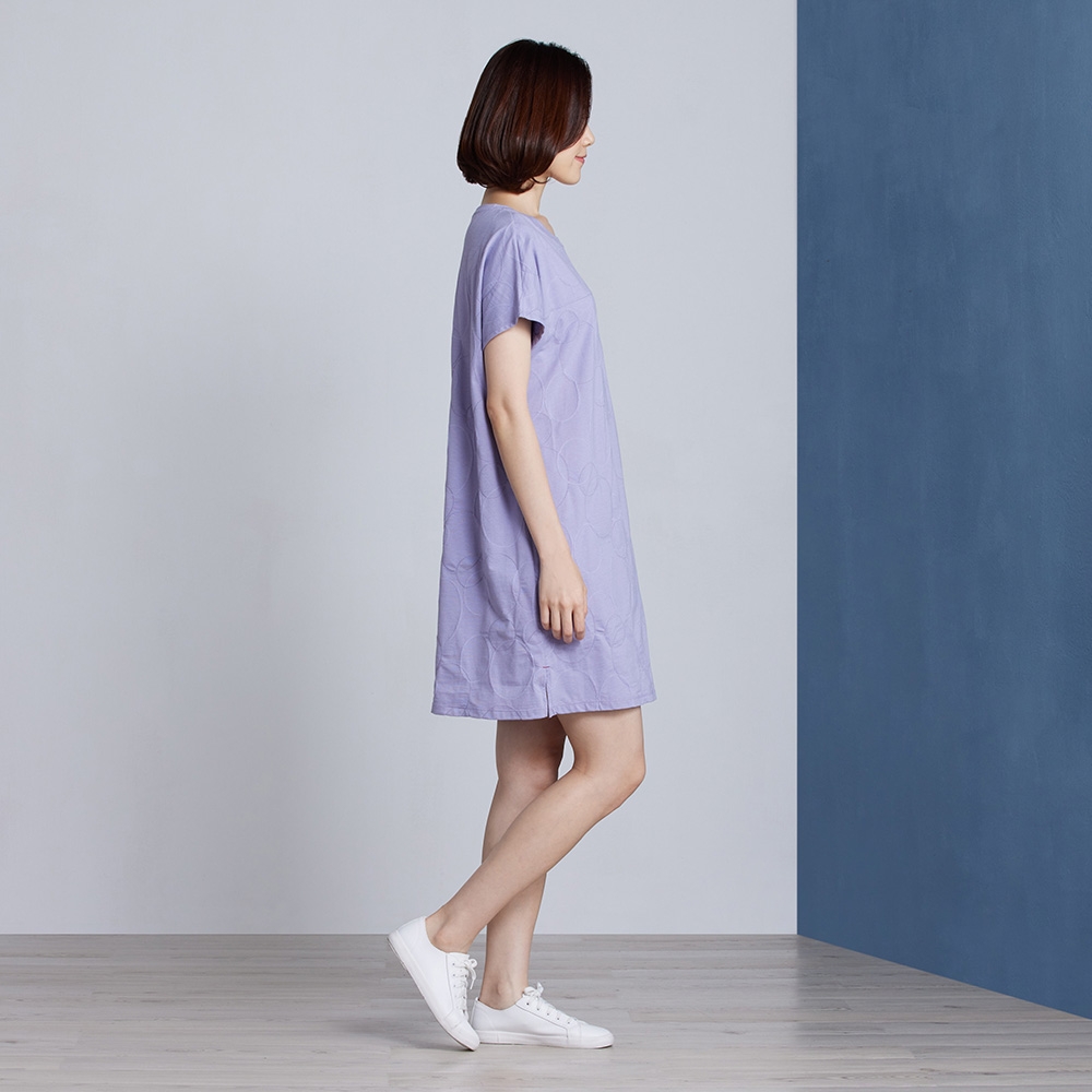立體提花短袖洋裝-薰衣草紫產品圖