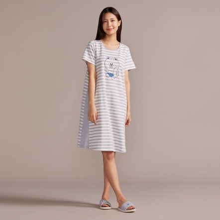 LINE FRIENDS｜假期熊大條紋短袖洋裝-寧靜灰