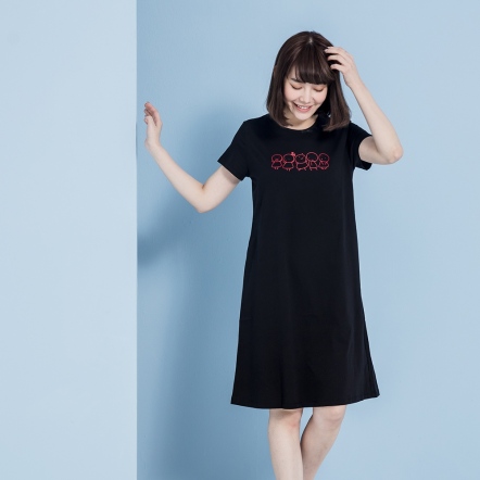 以旺娃娃圓領滾邊短袖洋裝-黑