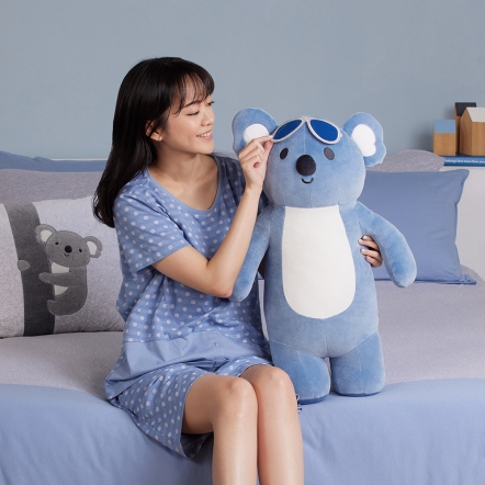 無尾熊長型抱枕-勿忘草藍