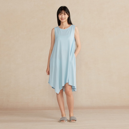 竹纖維點點無袖洋裝-春日藍