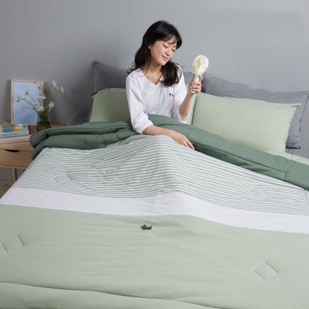 梗犬條紋 感溫被-灰綠