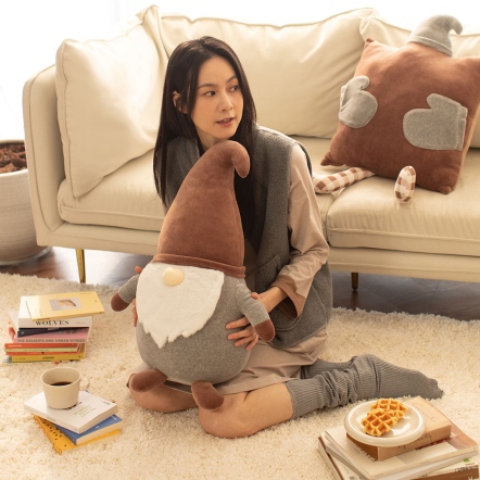 精靈人形抱枕-可可棕