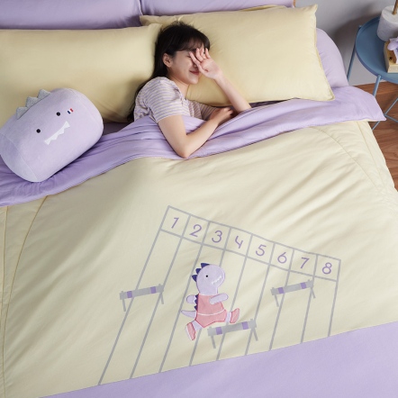 恐龍田徑 四季被-鵝絨黃/薰衣草紫