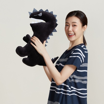 網路限定 | 恐龍哥抱枕-時髦黑