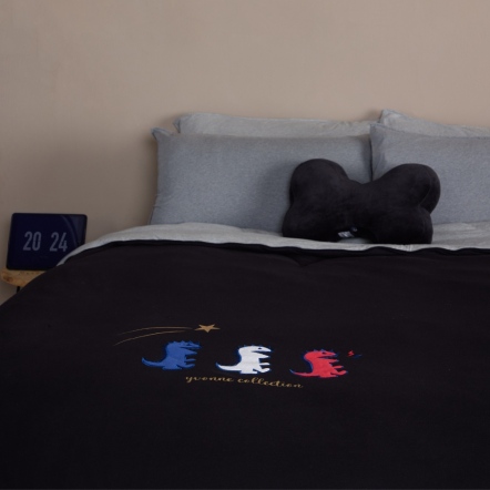 法國恐龍 四季被-時髦黑