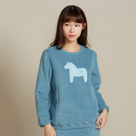 搖粒絨冰島馬長袖上衣-暮光綠