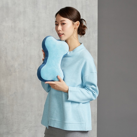 素面拼接骨頭車用頸枕-冰島藍