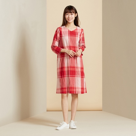 皺皺格紋V領九分袖洋裝-紅