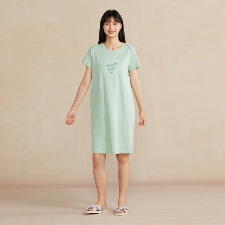 【蘆薈纖維】愛心網印短袖洋裝-灰綠